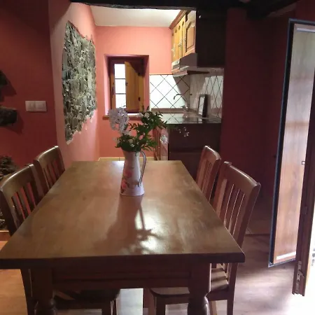 Apartament Vivienda Vacacional Casa Roxo Valle (Asturias)